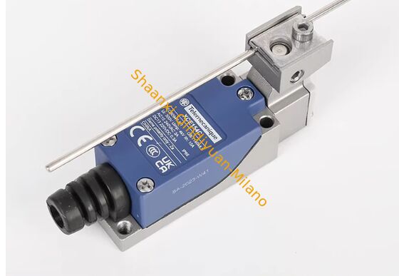 Schneider XCE103C Steel Roller Plunger Vertical Limit Switch 1NO 1NC IP65 Spring Return Industrial Travel Switch